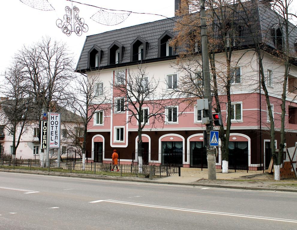 Non-Stop Economy Hotel Boryspilʼ Exterior foto